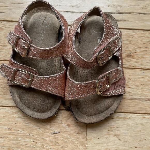 CAT AND JACK Tisha Footbed Sandal Shoe Summer Buckle Size Toddler 5 - Picture 2 of 5